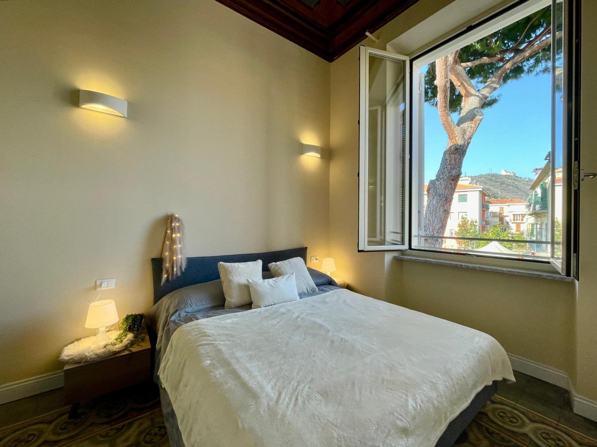 Villa Migliorini Lusso & Comfort In Finalborgo. Finale Ligure Eksteriør bilde