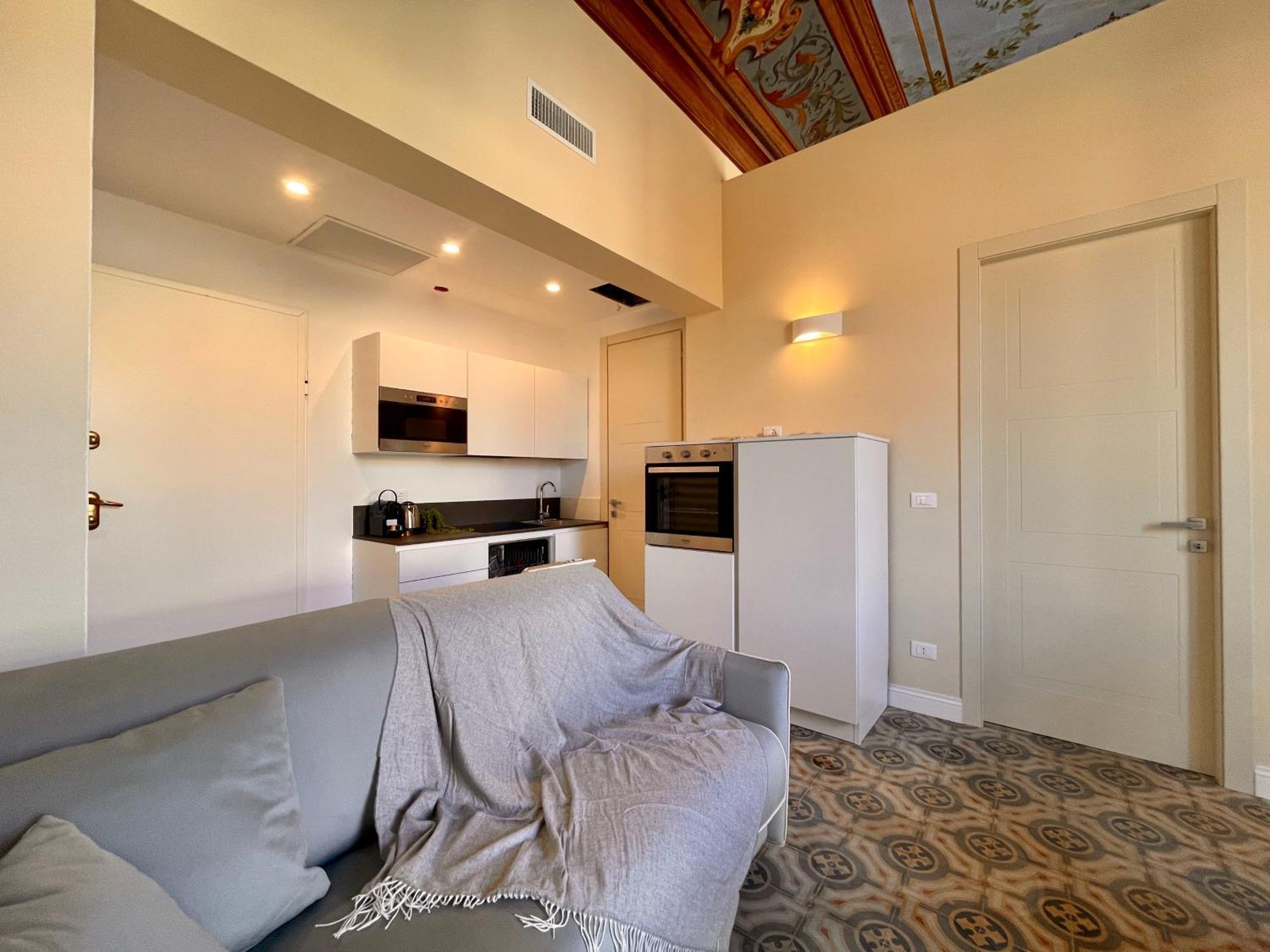 Villa Migliorini Lusso & Comfort In Finalborgo. Finale Ligure Rom bilde