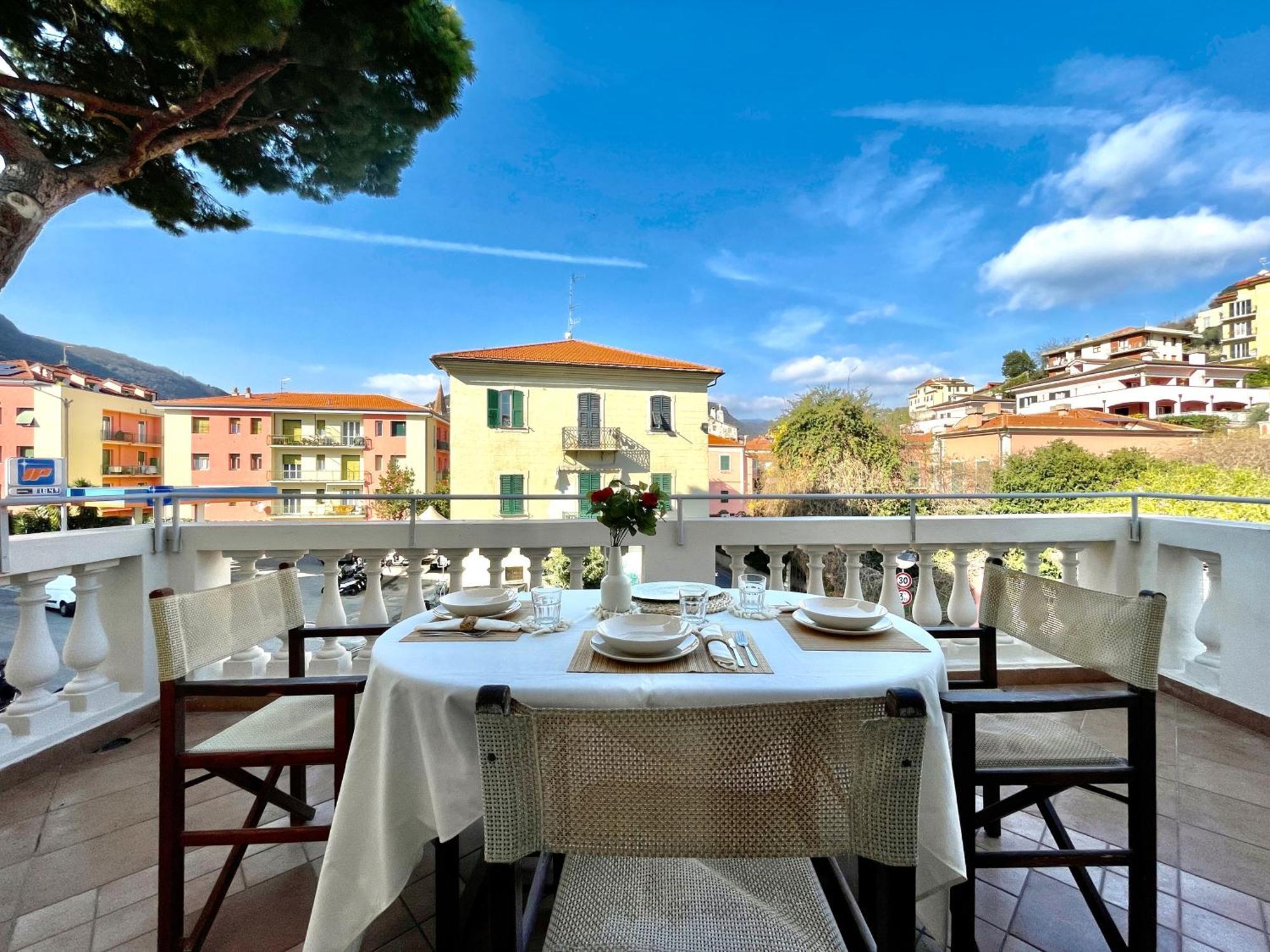 Villa Migliorini Lusso & Comfort In Finalborgo. Finale Ligure Eksteriør bilde